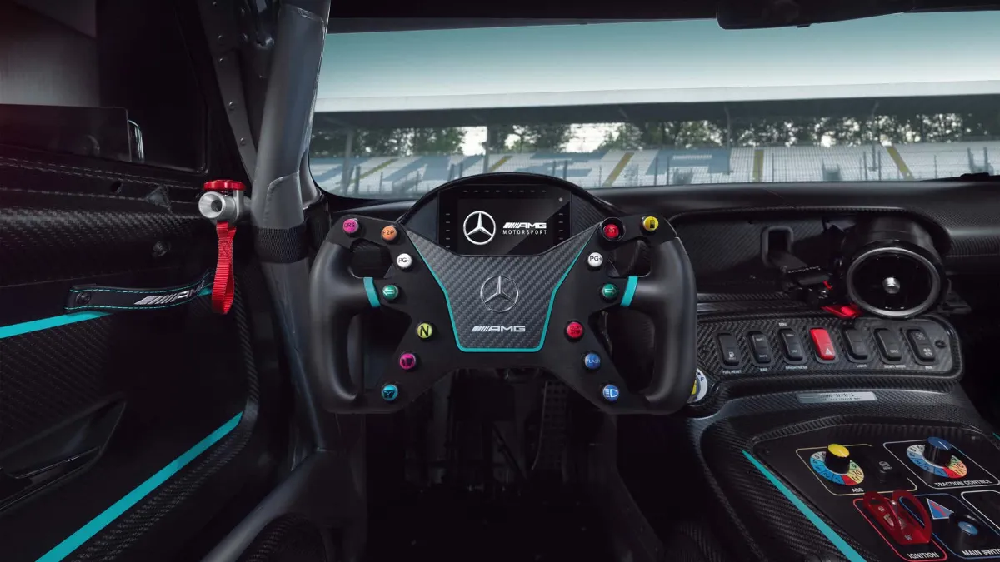 فضای داخلی مرسدس AMG GT2 Edition W16، ۱۸